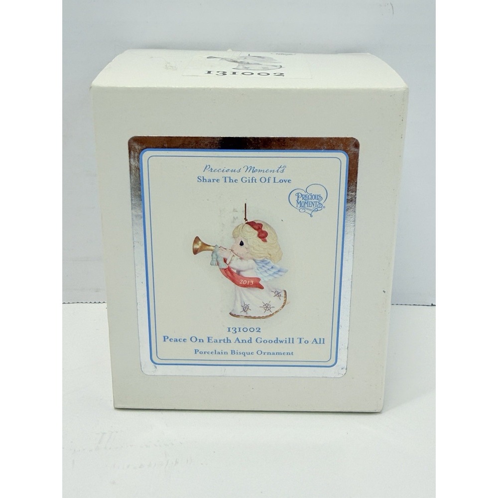 Precious Moments 131002 Peace On Earth And Goodwill To All 2013 Ornament NIB